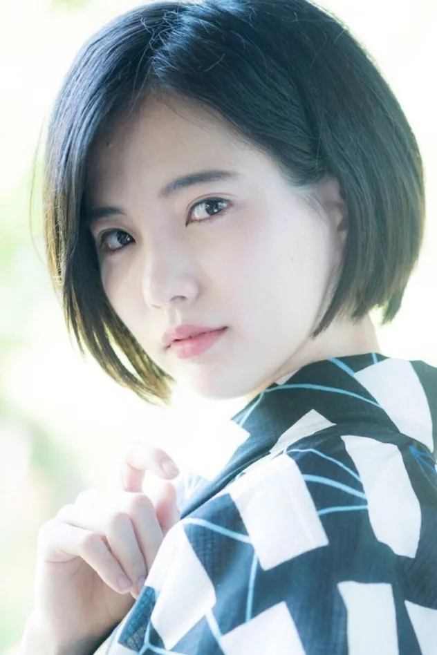 山本亜依 fotoğrafı