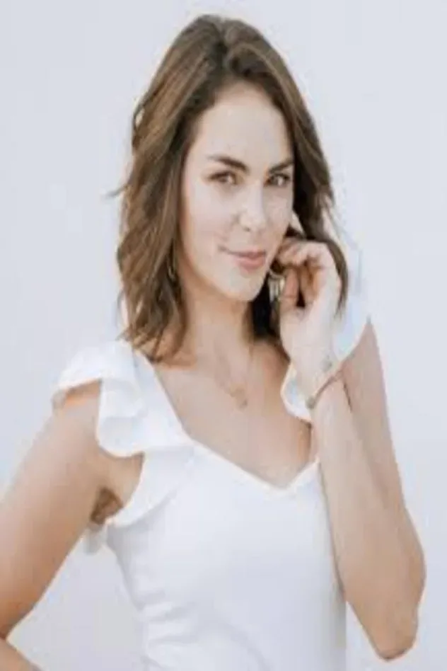 Обложка для Alejandra Robles Gil