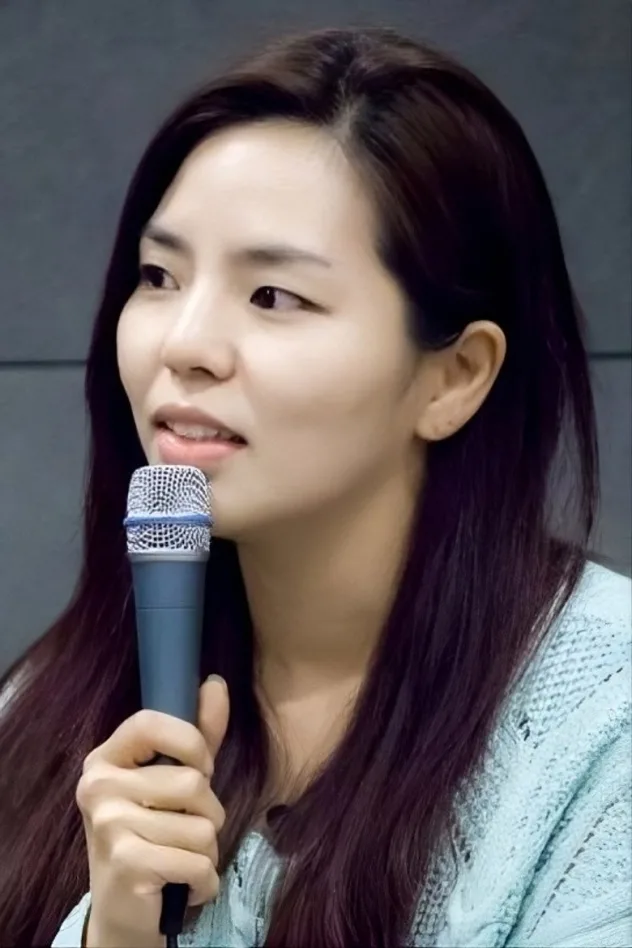Kim Ji-hyun fotoğrafı