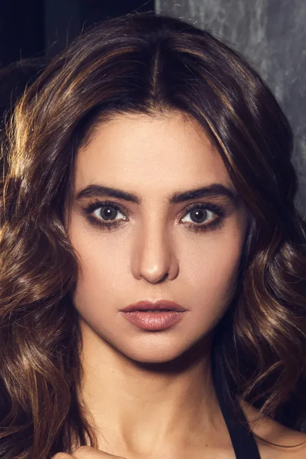 Cover image for Aamna Shariff