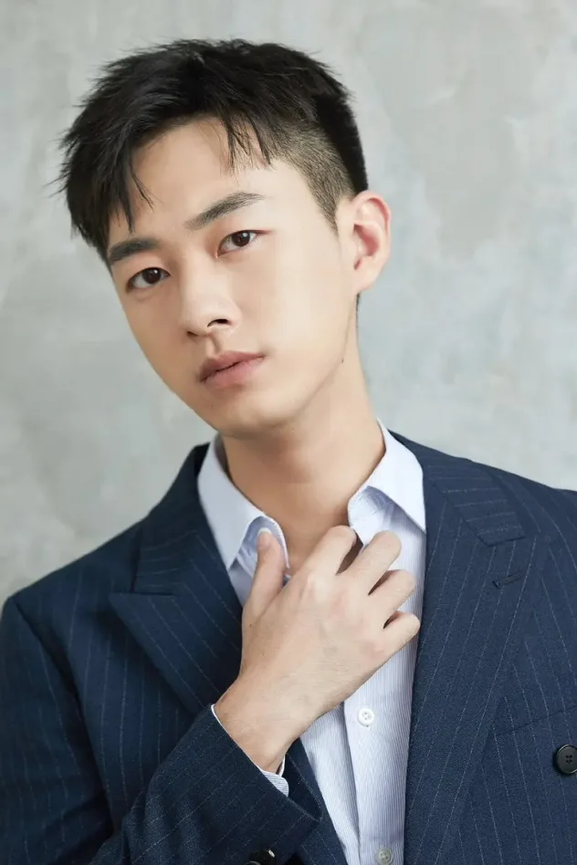 Lin Jun Yi fotoğrafı