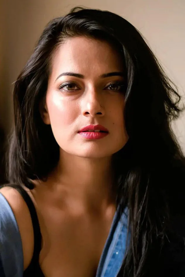 Neha Janpandit fotoğrafı