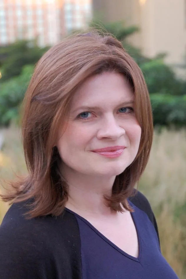 Emmy Laybourne fotoğrafı
