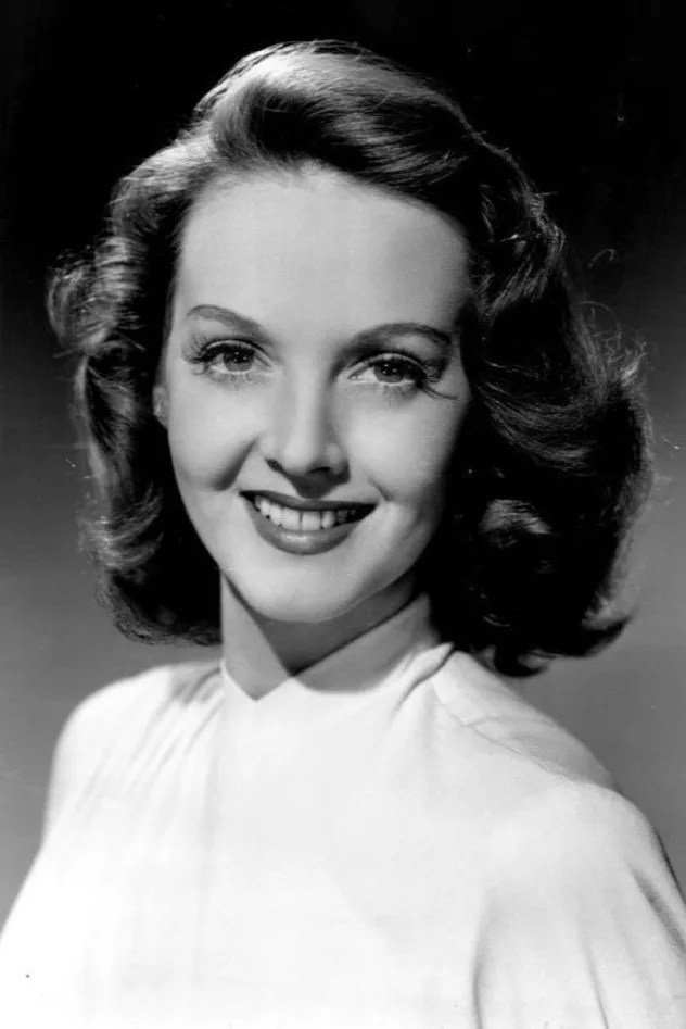 Lucille Bremer fotoğrafı