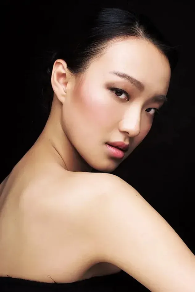 Runxuan Liu için kapak görseli