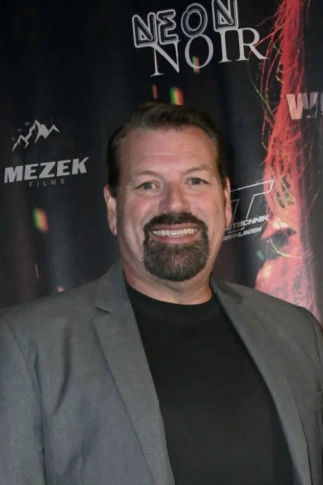 BJ Mezek fotoğrafı