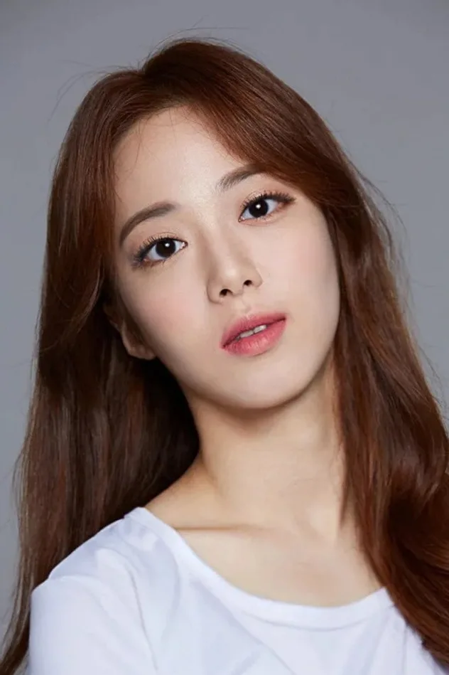 Jung Hyun-ji fotoğrafı
