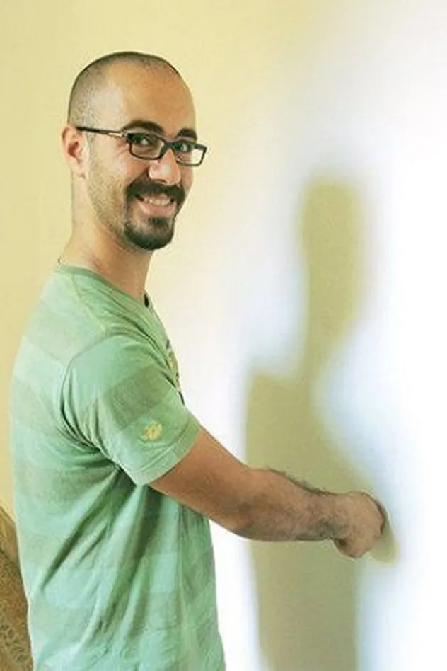 George Azmi fotoğrafı