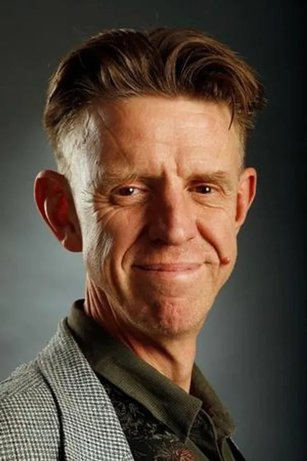 صورة الغلاف لـ Alex Cox