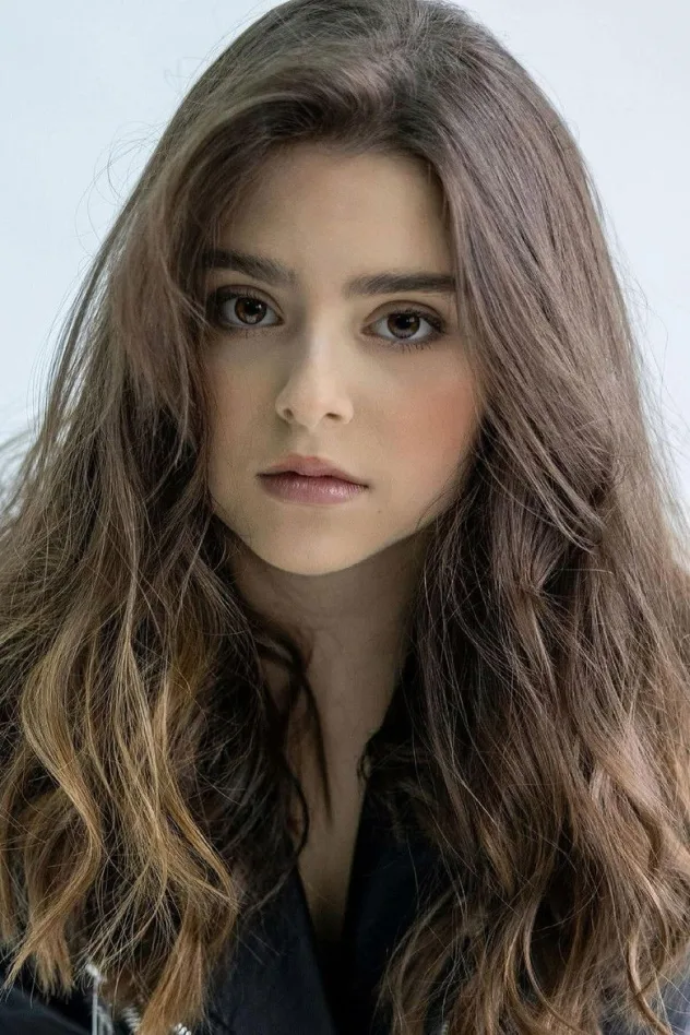 Julia Kostow fotoğrafı
