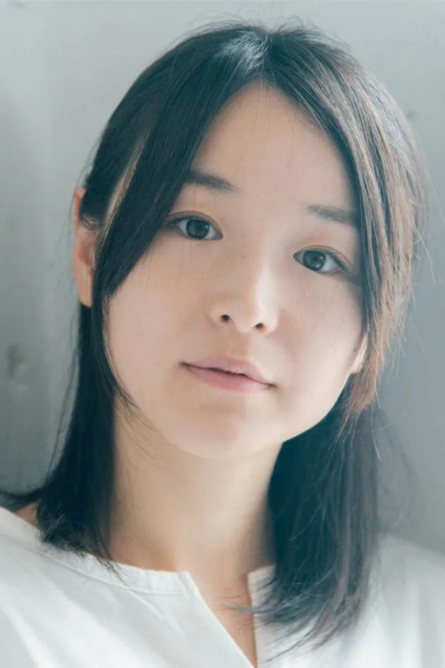 綾乃彩 fotoğrafı