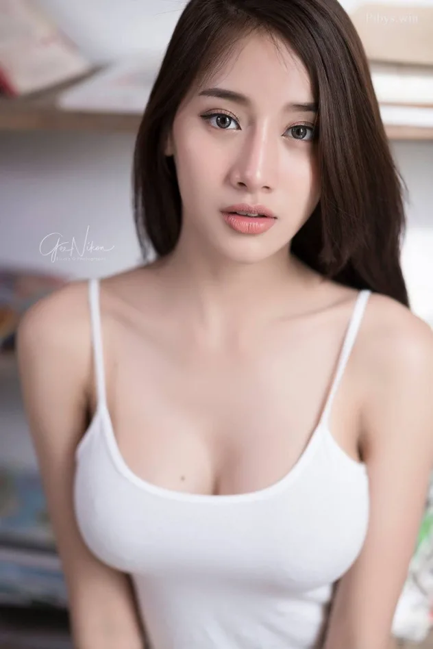 Pichana Yoosuk fotoğrafı