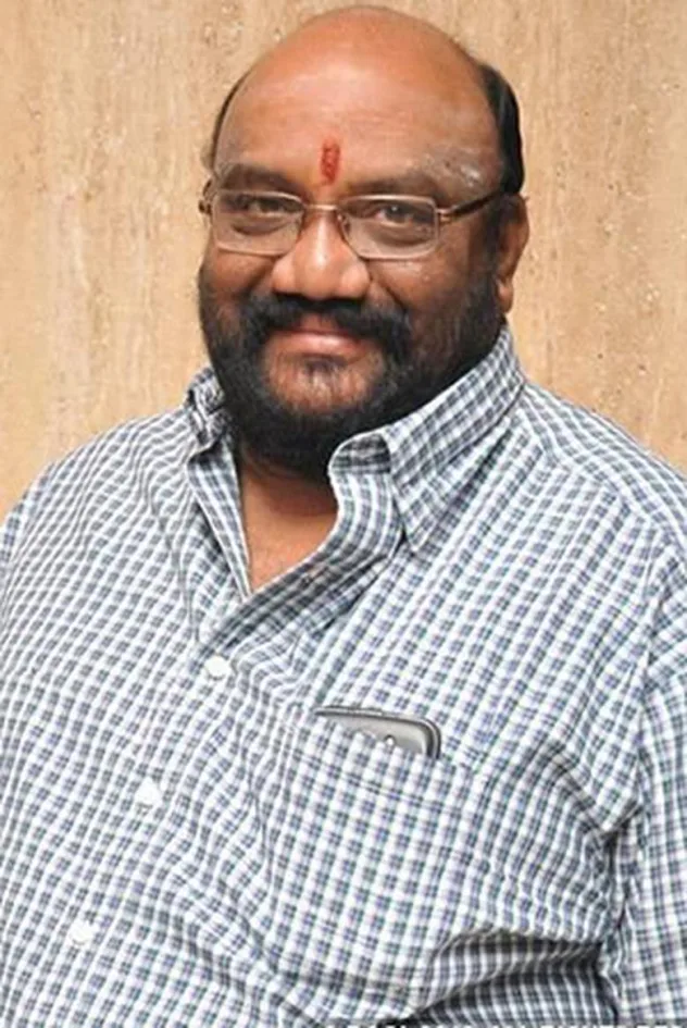 Santhana Bharathi fotoğrafı