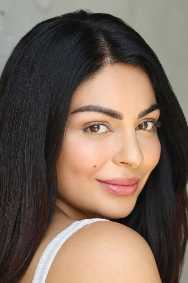 Neeru Bajwa fotoğrafı