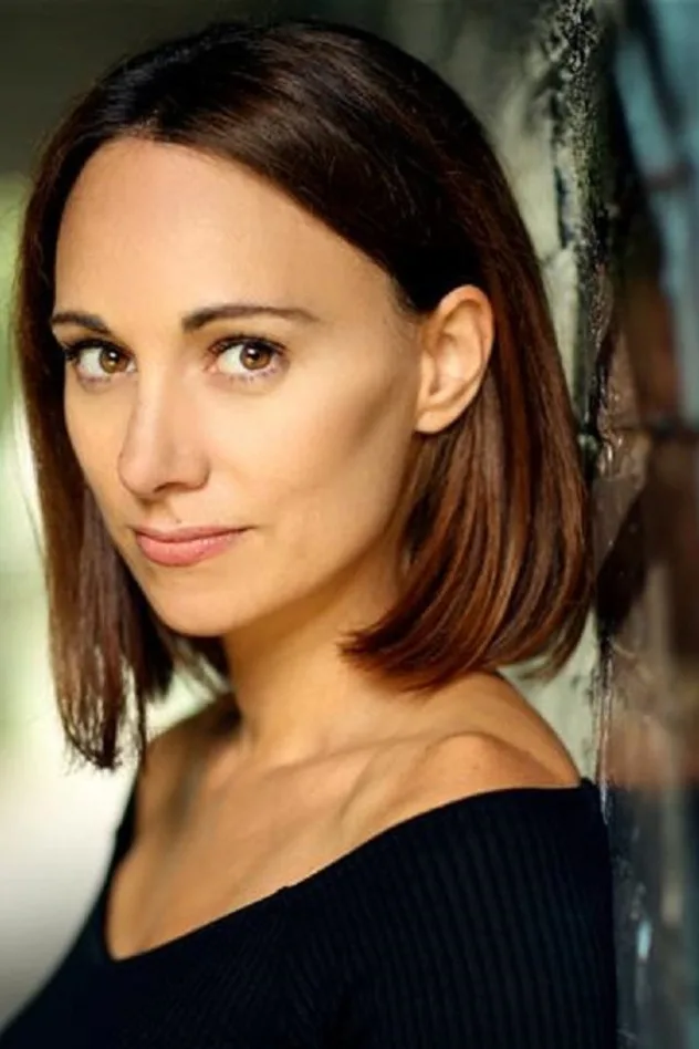 Lauren Harris fotoğrafı