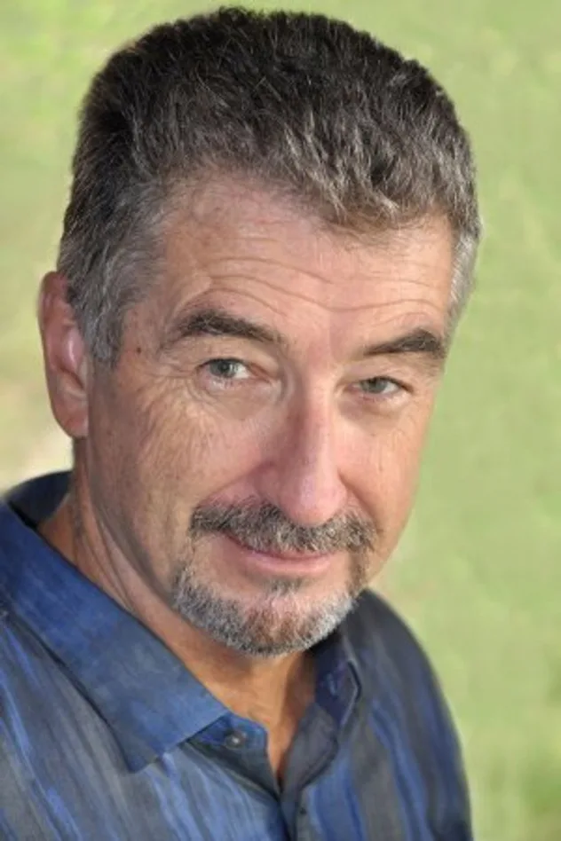 Wayne Crawford fotoğrafı