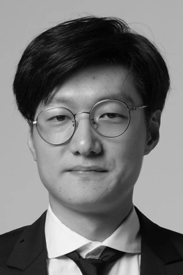 Qiu Sheng fotoğrafı