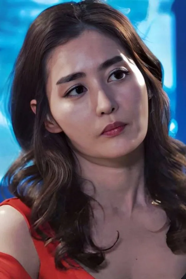 Sung Yeon fotoğrafı