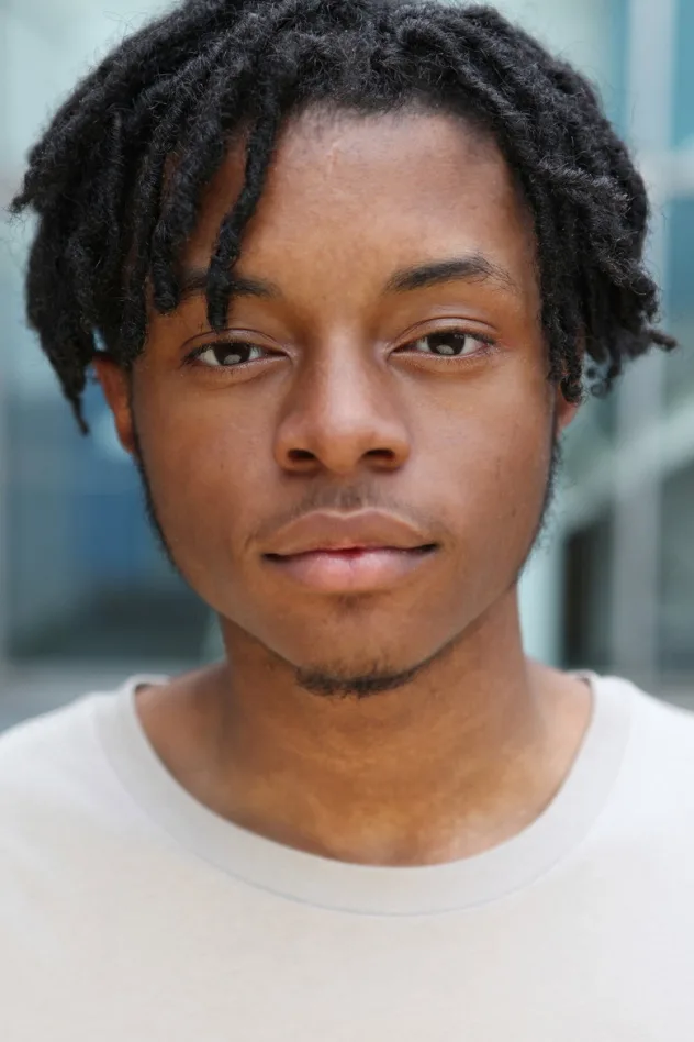 Ethan Hazzard fotoğrafı