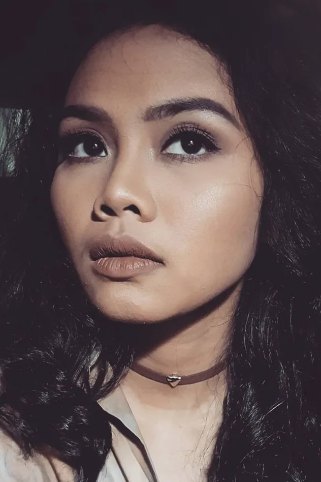 Dea Panendra fotoğrafı