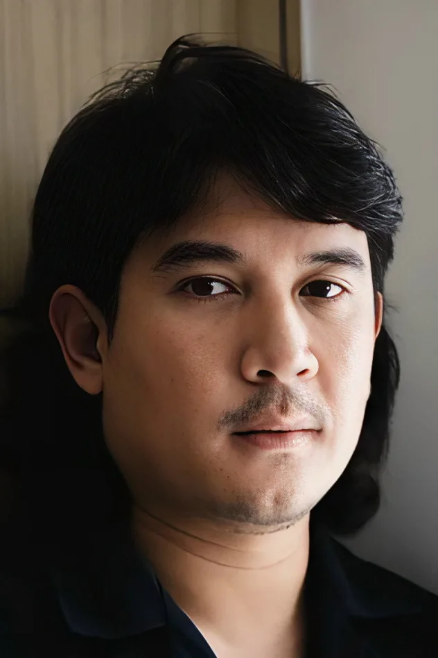 พุฒิพงษ์ นาคทอง fotoğrafı