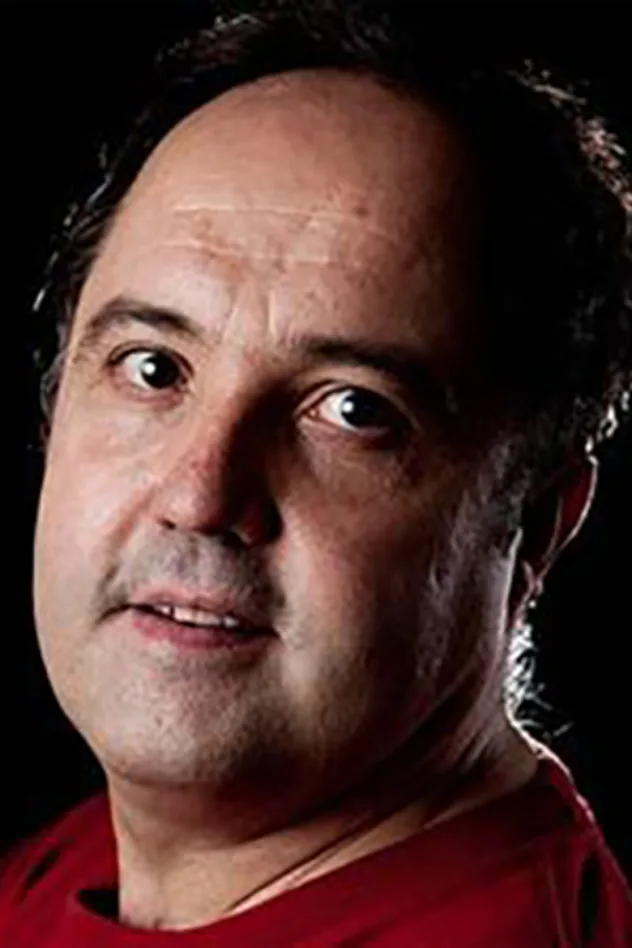 Eduardo Antuña fotoğrafı
