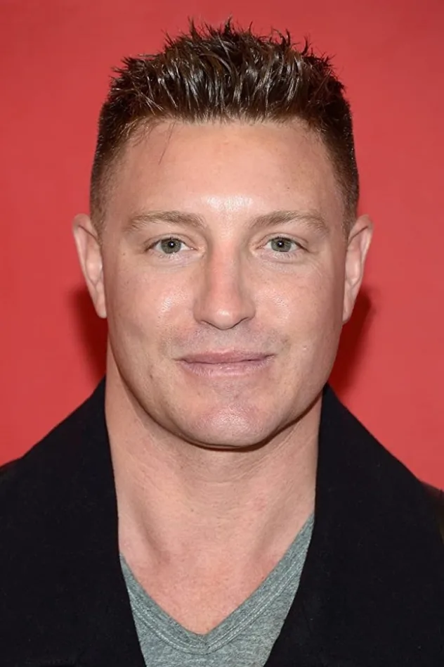 Lane Garrison fotoğrafı