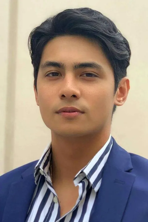 Kiko Estrada fotoğrafı