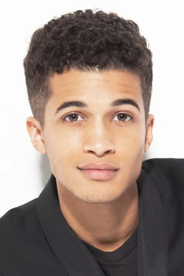 Jordan Fisher fotoğrafı
