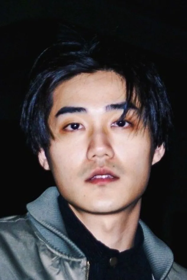 余奕墨 photo