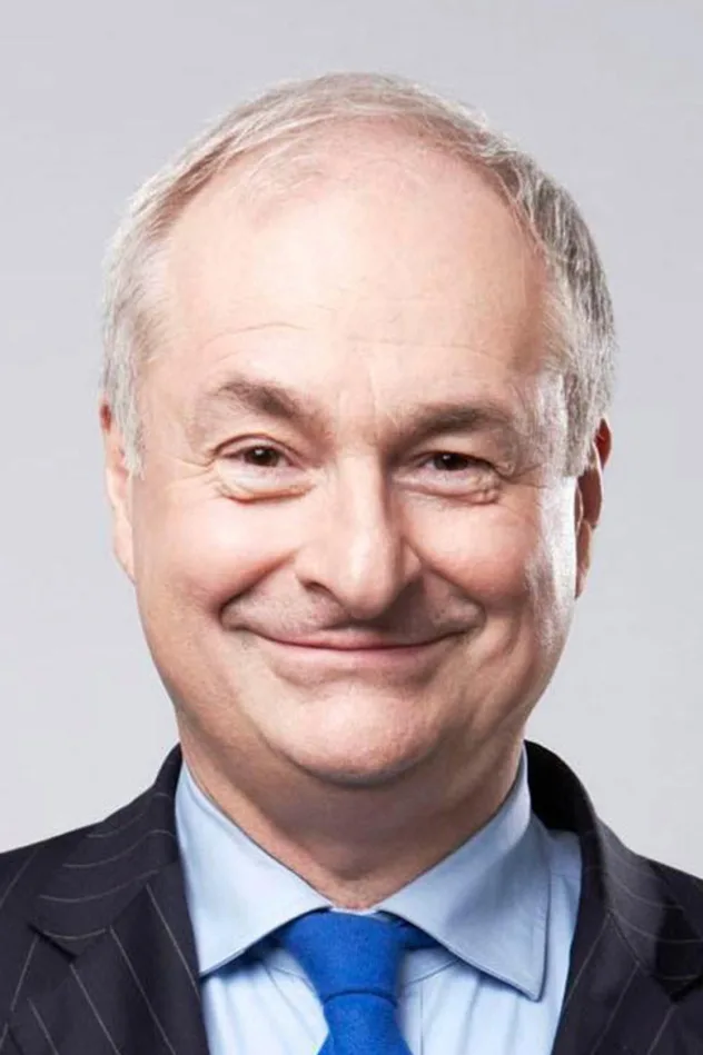 Paul Gambaccini fotoğrafı