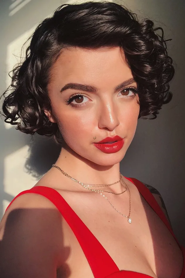 Emmaline fotoğrafı
