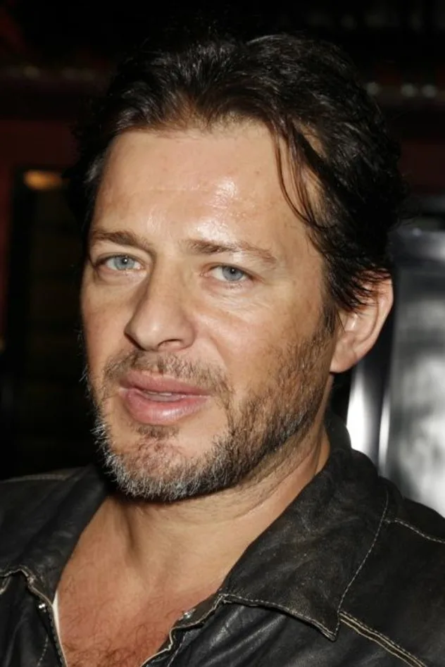 Costas Mandylor fotoğrafı