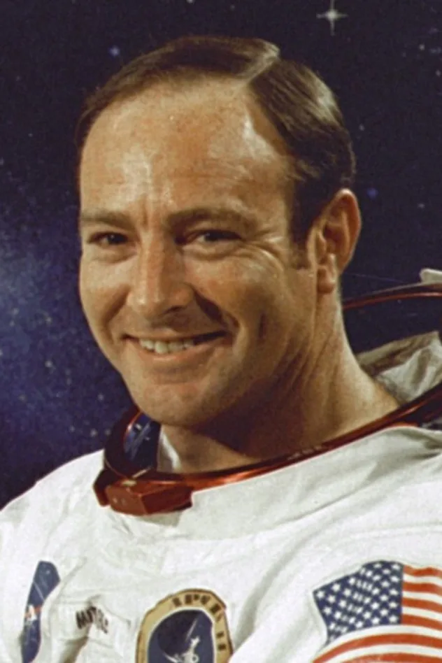 Edgar D. Mitchell fotoğrafı