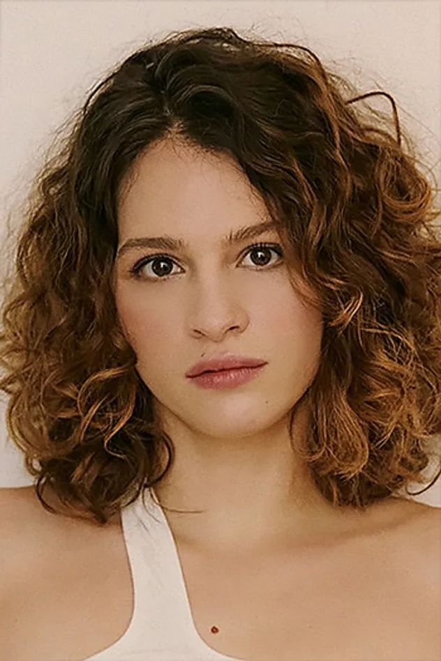 Lara Tremouroux fotoğrafı