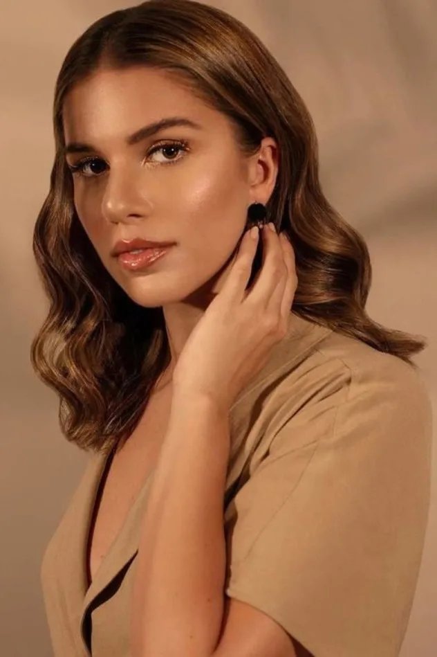 Lara Iskandar fotoğrafı