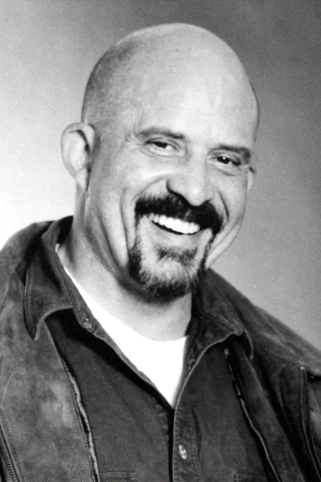 Tom Towles fotoğrafı