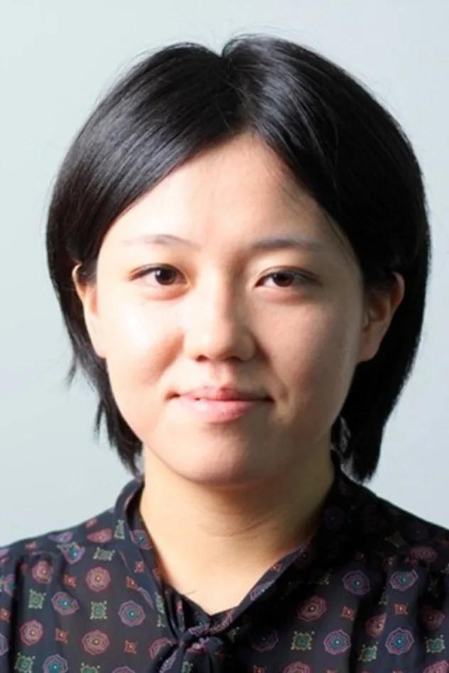 鶴岡慧子 fotoğrafı