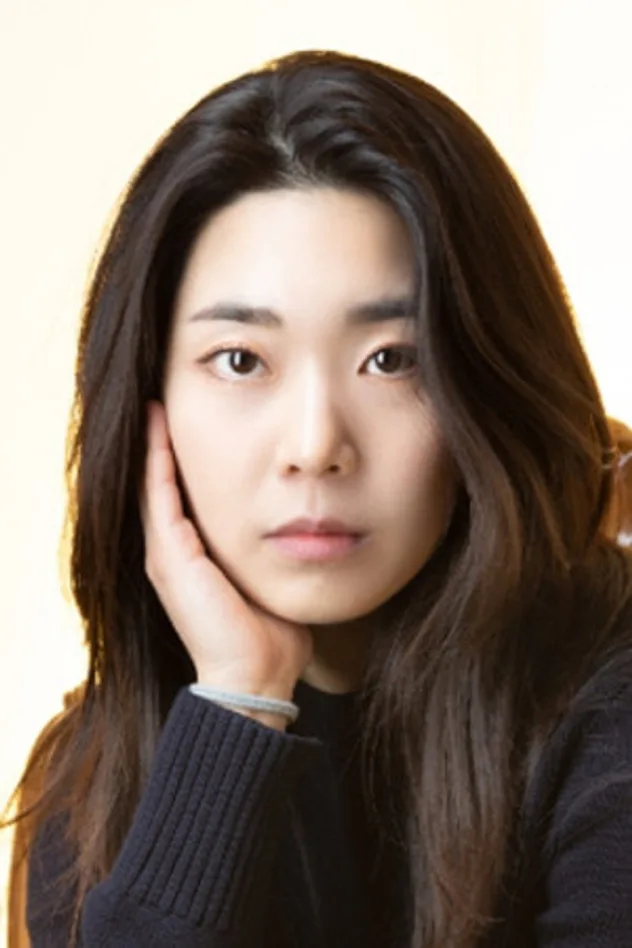 Han Woo-yeon fotoğrafı