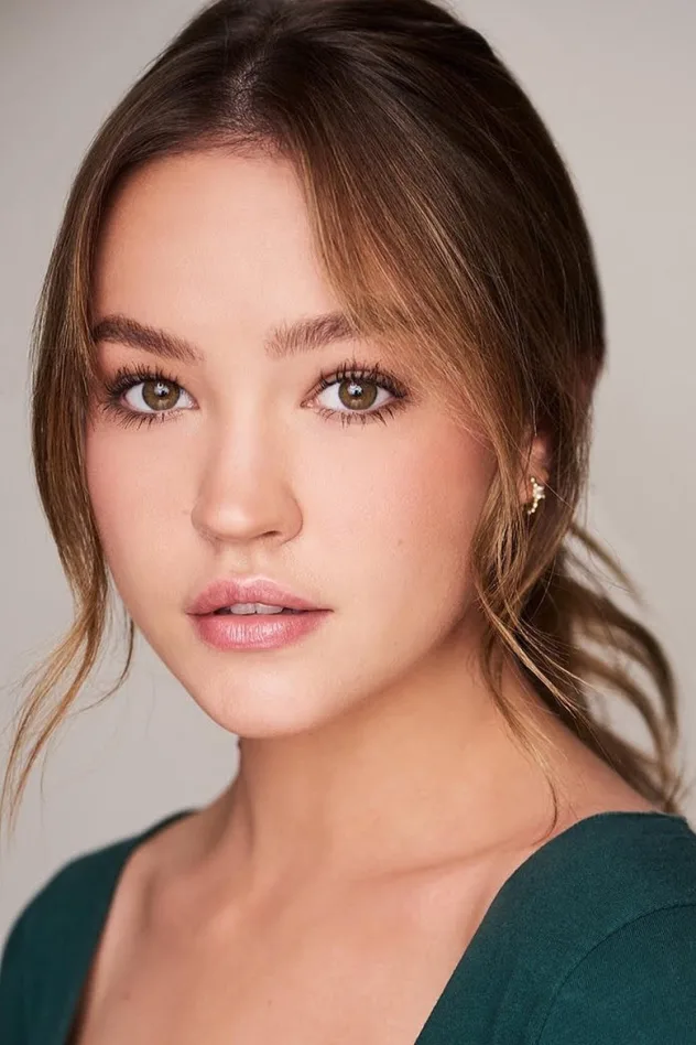 Sadie Stanley fotoğrafı