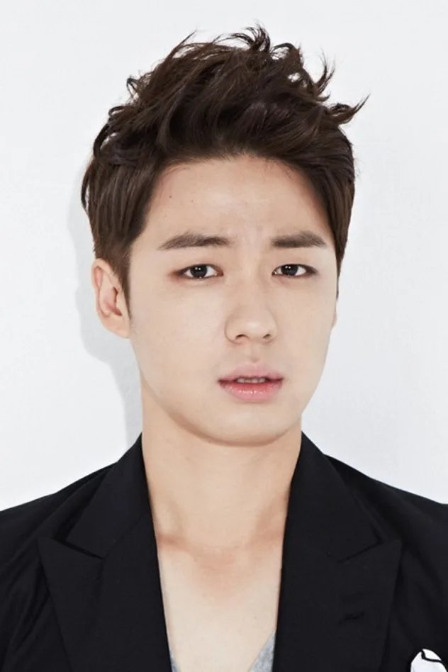 Ahn Jae-Min fotoğrafı