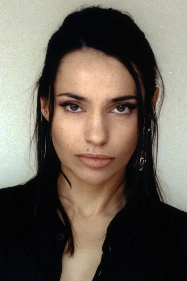 Béatrice Dalle fotoğrafı