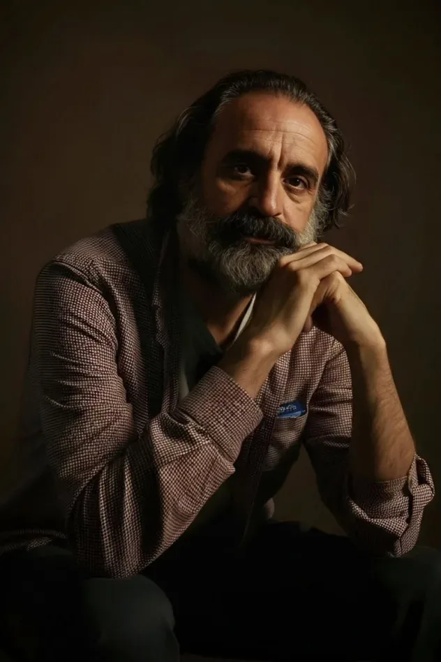صورة الغلاف لـ Bakhtiyar Panjeei