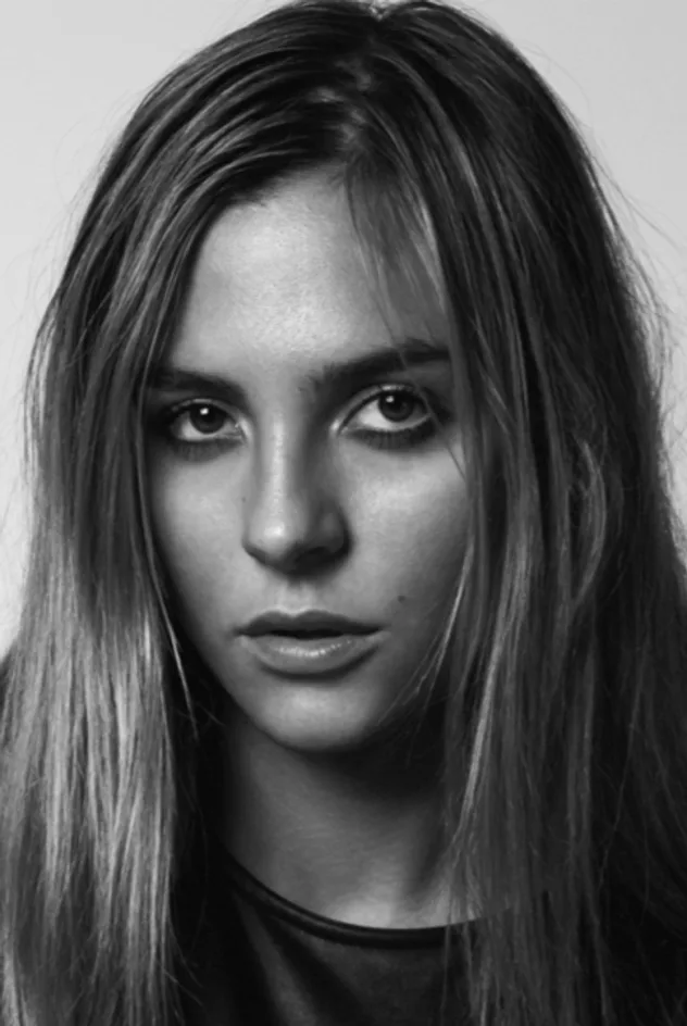 Mitzi Peirone fotoğrafı