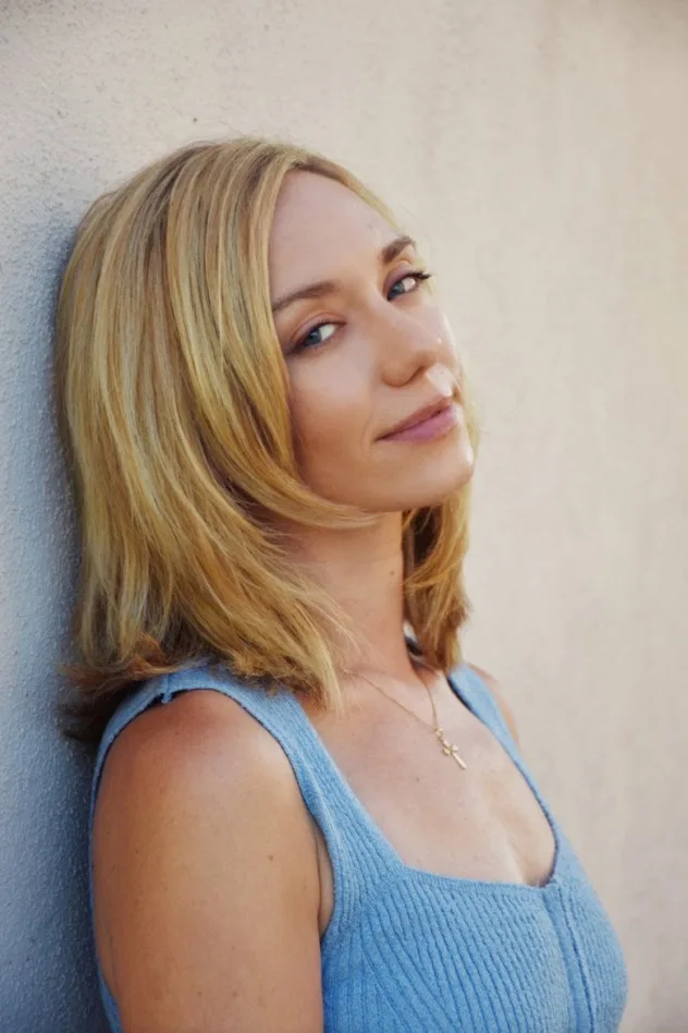 Ally Davis photo