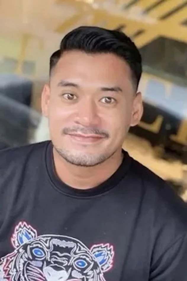 Dwi Surya fotoğrafı