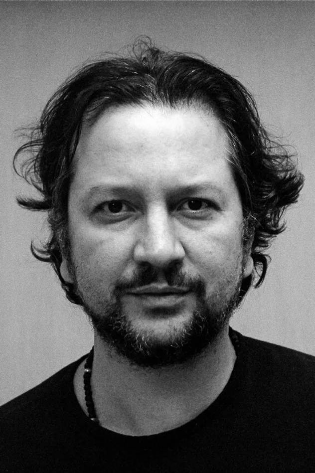 Sebastian Gutierrez fotoğrafı