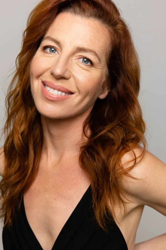 Tanna Frederick fotoğrafı