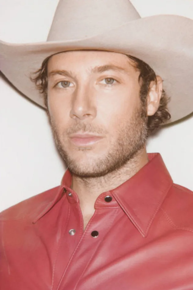 Luke Gilford fotoğrafı