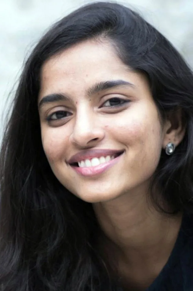 Divya Sripada fotoğrafı
